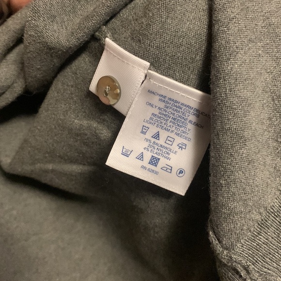 Lands’ End gray cardigan - Picture 4 of 5